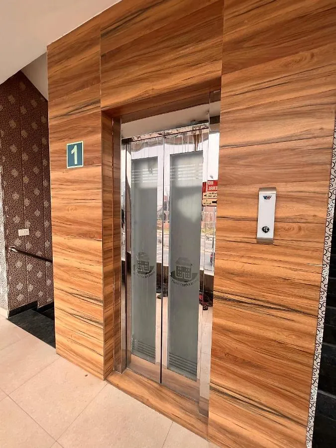 Hotel Pearl Grand, Zirakpur - Top Rated & Most Awarded Property In Tricity Chandigarh